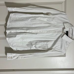 Banana Republic white collar button down. Size 6. Tailored fit.
